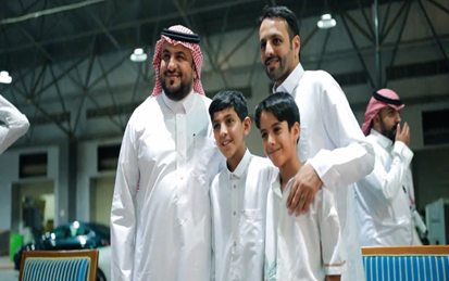 الرئيس التنفيذي للمركز الوطني للنخيل والتمور يتفقد مهرجان سكرية المذنب الحمراء